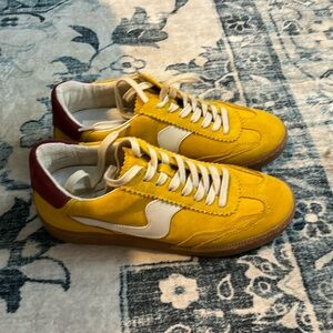 Dolce Vita Notice Sneakers